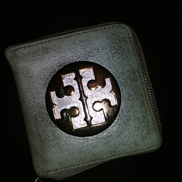 Tory Burch small zip wallet - Picture 15 of 15